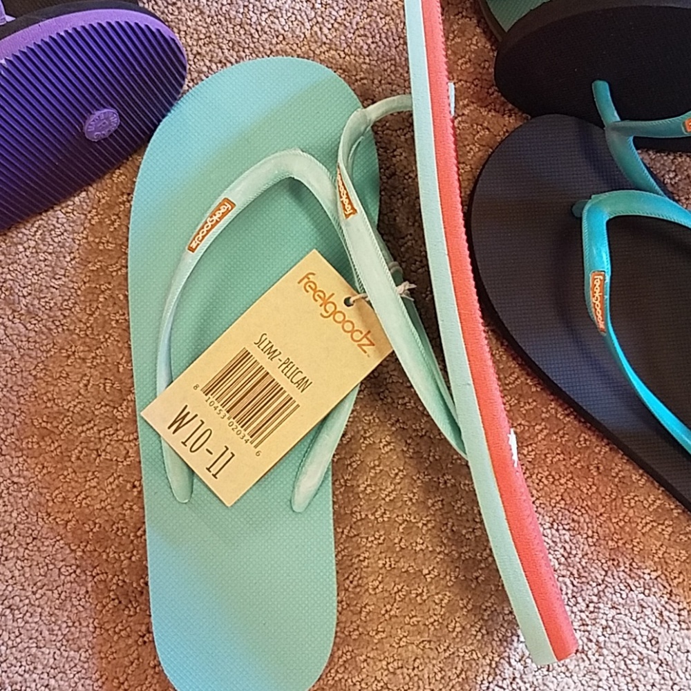 Feelgoodz Flip Flopz..colors colors colors - Picture 3 of 8